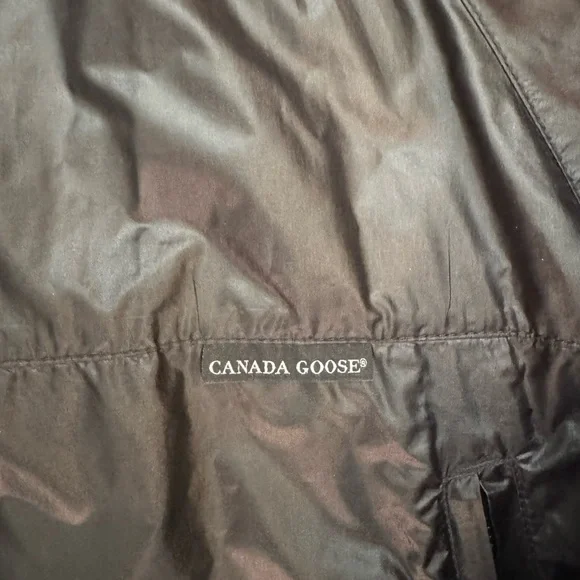 Canada goose lightweight jacket - Picture 4 of 6